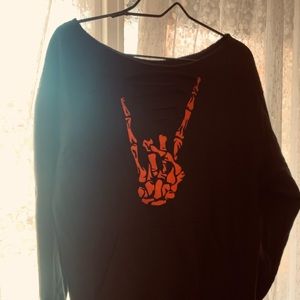 Black sweater small (fits medium)